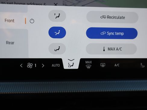 Used 2025 Ford Explorer ST-Line image 23