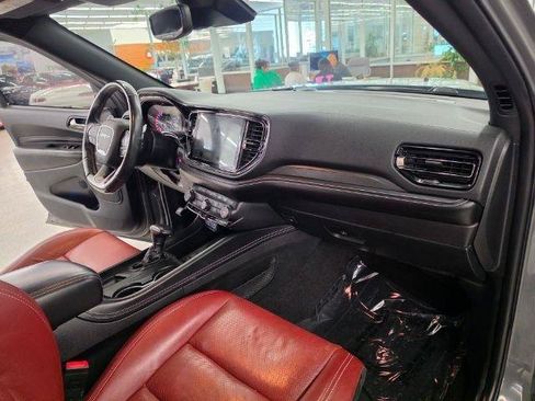 Used 2022 Dodge Durango SRT w/ Technology Group AWD/4WD image 16