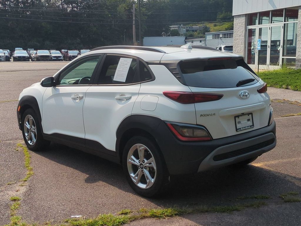 Used 2023 Hyundai Kona SEL AWD/4WD image 6