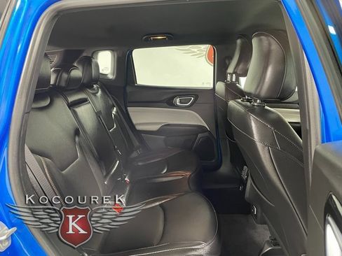 Used 2024 Jeep Compass Limited image 21