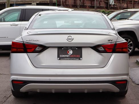 Used 2021 Nissan Altima 2.5 SV FWD image 6