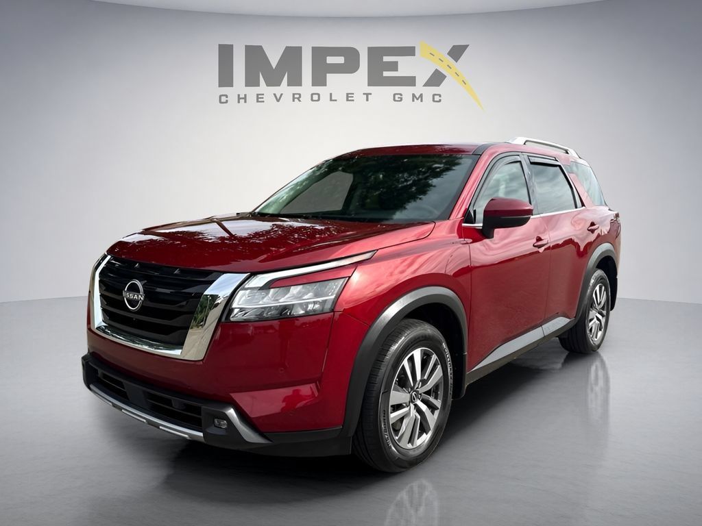 Used 2022 Nissan Pathfinder SL AWD/4WD image 1