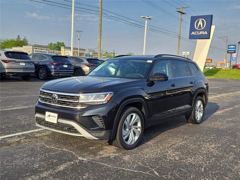 Used 2021 Volkswagen Atlas SE AWD/4WD image 2
