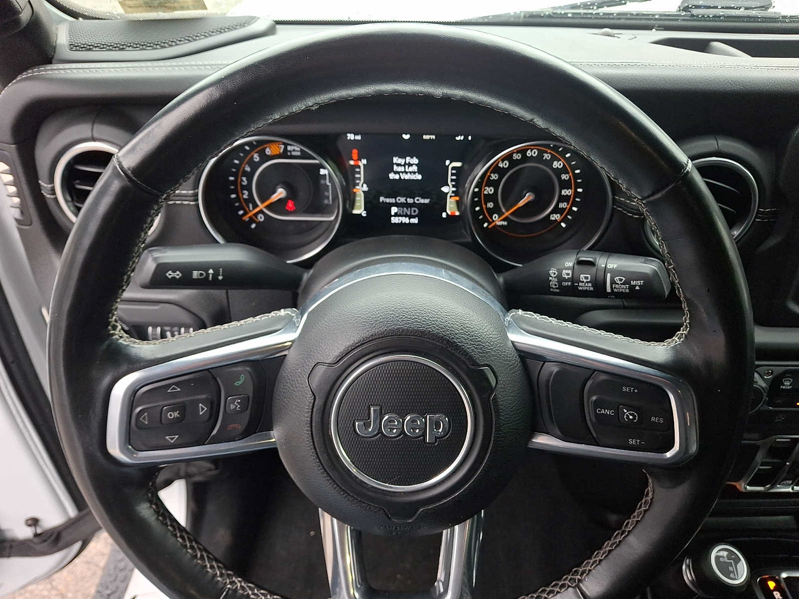 Used 2021 Jeep Wrangler Unlimited Sahara w/ Dual Top Group AWD/4WD image 19