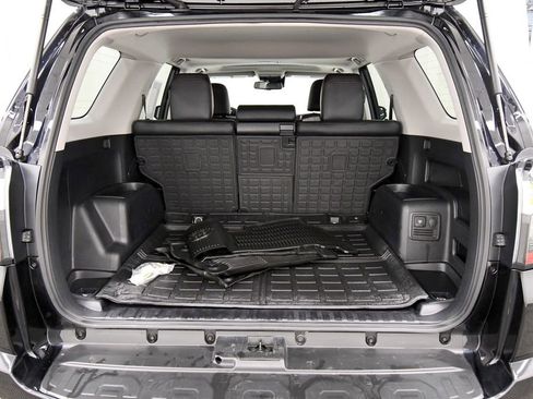 Used 2023 Toyota 4Runner TRD Off-Road Premium w/ Moonroof Package AWD/4WD image 7