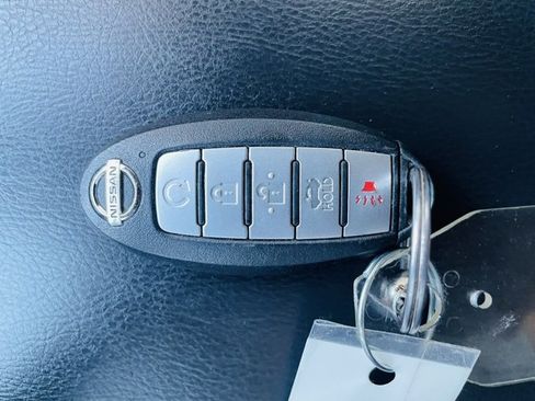 Used 2020 Nissan Maxima Platinum w/ Sport Mat Group image 18