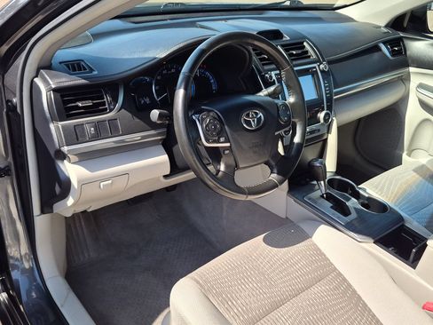 Used 2012 Toyota Camry XLE w/ Convenience Pkg FWD image 13