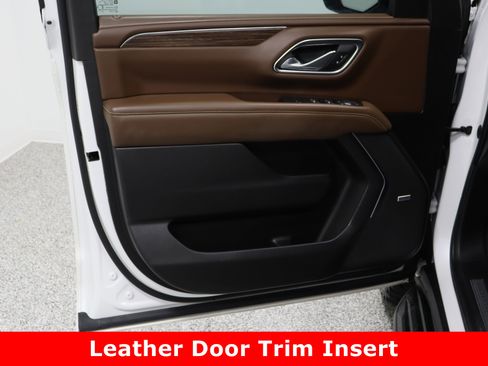 Used 2023 Chevrolet Suburban High Country w/ Max Trailering Package image 12