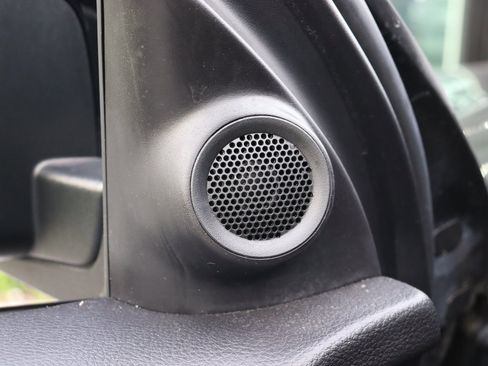 Used 2020 Dodge Durango SXT image 12