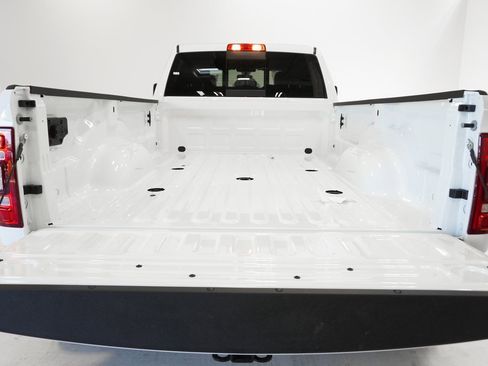 Used 2024 RAM 3500 Tradesman image 8