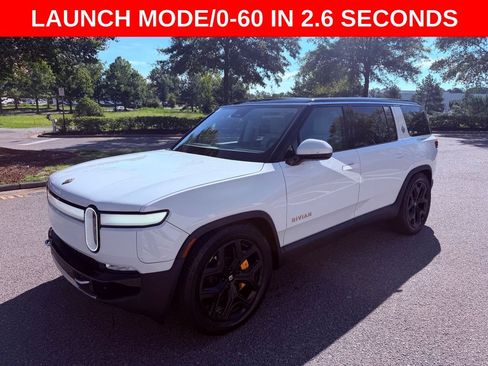 Used 2023 Rivian R1S Adventure AWD/4WD image 3