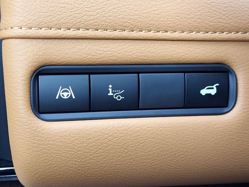 New 2026 Nissan Armada SL image 24