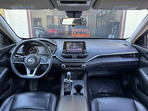 Used 2021 Nissan Altima 2.5 SR image 18