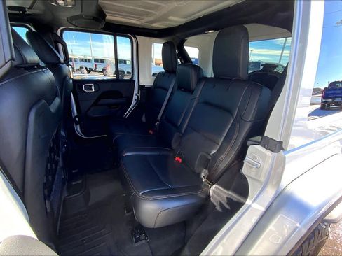 Used 2022 Jeep Wrangler Unlimited Rubicon AWD/4WD image 20