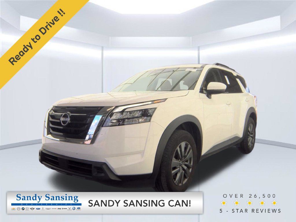 Used 2025 Nissan Pathfinder SV FWD image 1