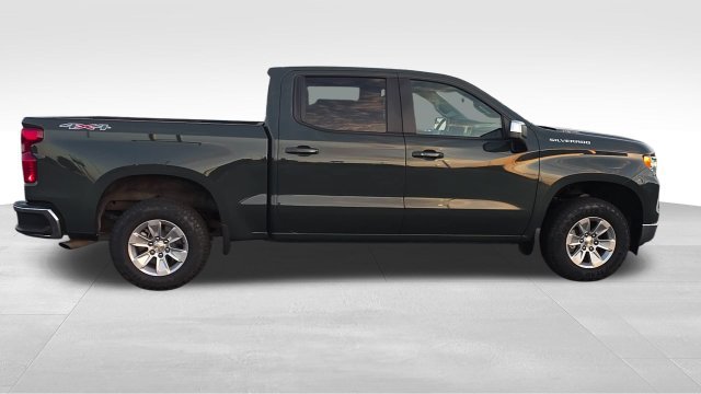Certified 2025 Chevrolet Silverado 1500 LT w/ LPO, Liner Protection Package AWD/4WD image 4