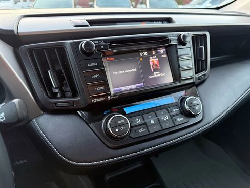 Used 2017 Toyota RAV4 XLE image 20