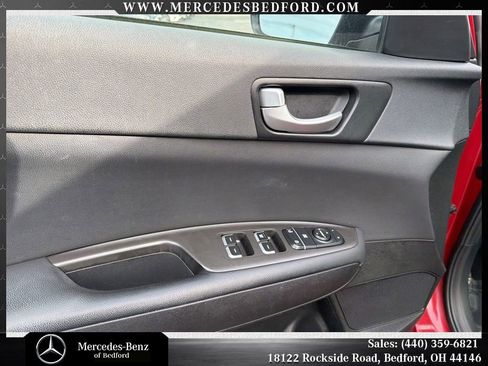 Used 2018 Kia Optima S FWD image 9
