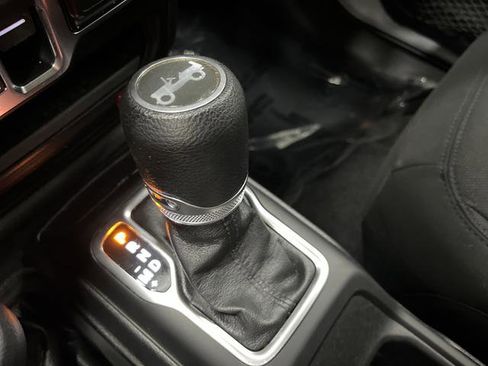 Used 2020 Jeep Wrangler Unlimited Sport S image 18