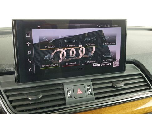 Certified 2023 Audi Q5 2.0T Premium w/ Convenience Package image 41