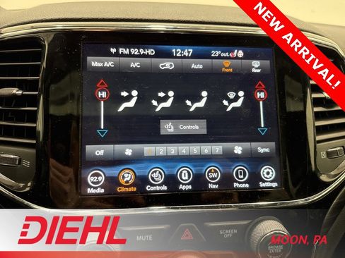 Certified 2021 Jeep Grand Cherokee Laredo X image 29