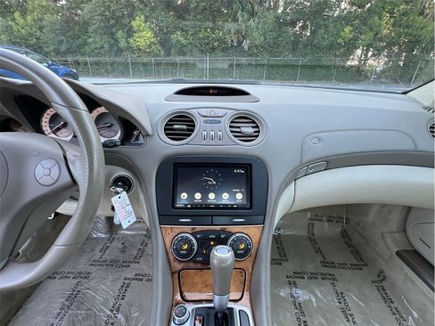 Used 2012 Mercedes-Benz SL 63 AMG image 36