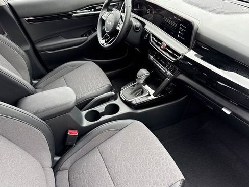 New 2026 Kia Seltos S FWD image 19