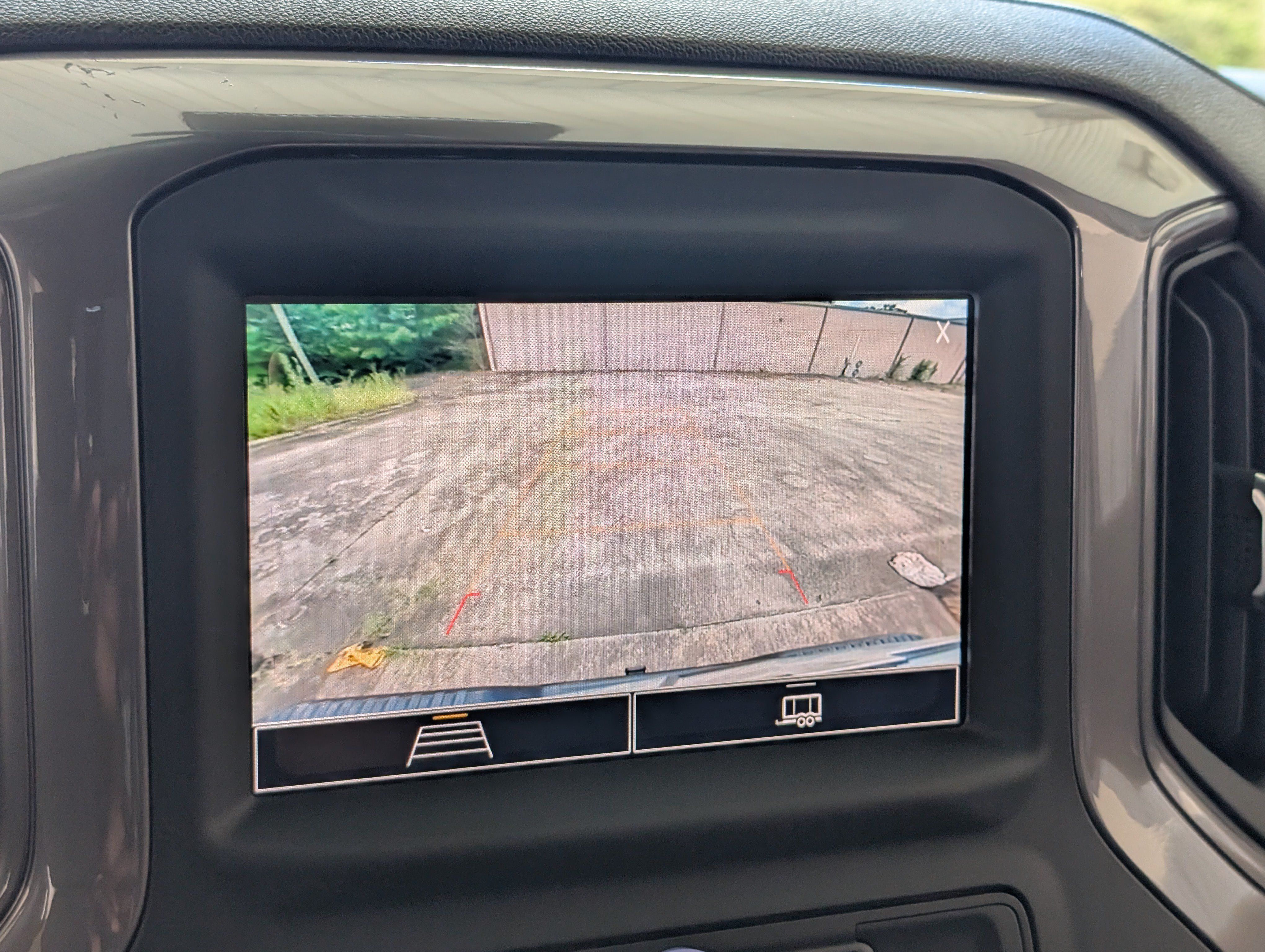 Used 2023 Chevrolet Silverado 1500 Custom Trail Boss AWD/4WD image 28