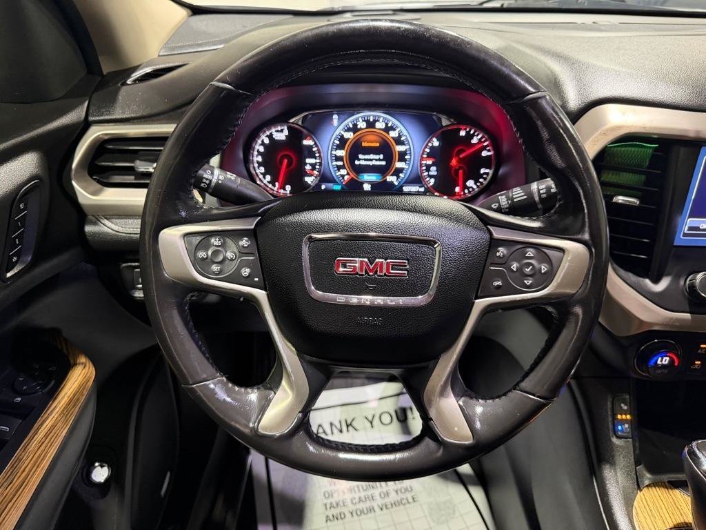 Used 2019 GMC Acadia Denali w/ Technology Package FWD image 23