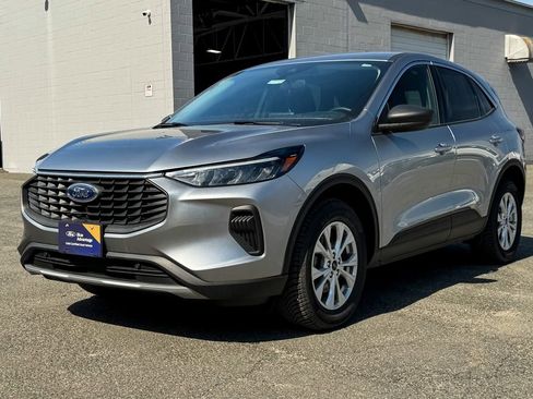 Certified 2023 Ford Escape Active image 7