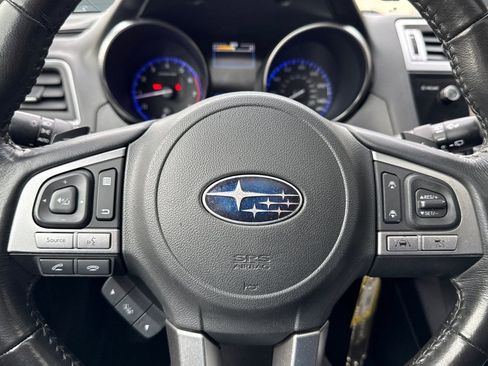 Used 2016 Subaru Outback 2.5i Premium image 16