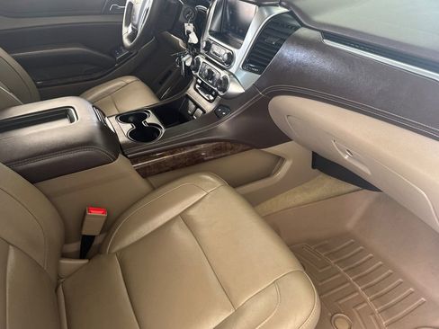 Used 2017 Chevrolet Tahoe LT AWD/4WD image 19