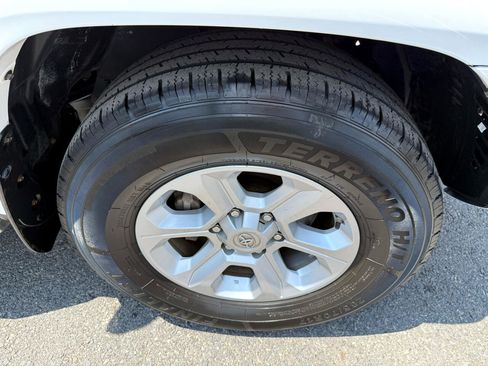 Used 2019 Toyota 4Runner SR5 image 42