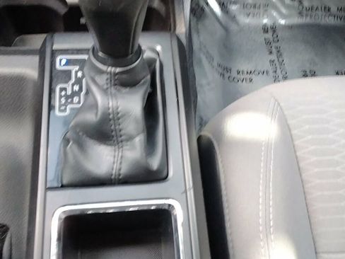 Used 2019 Toyota Tacoma SR5 image 20