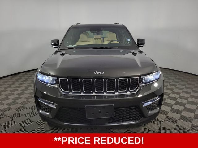 Used 2023 Jeep Grand Cherokee Limited AWD/4WD image 2
