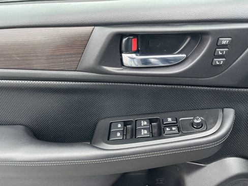 Used 2015 Subaru Legacy 2.5i Limited image 19