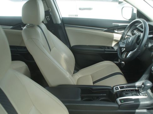 Used 2020 Honda Civic EX-L image 3