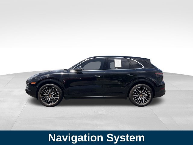 Used 2022 Porsche Cayenne AWD/4WD image 2