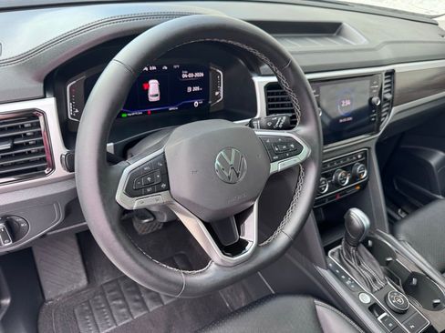 Used 2022 Volkswagen Atlas SE image 35