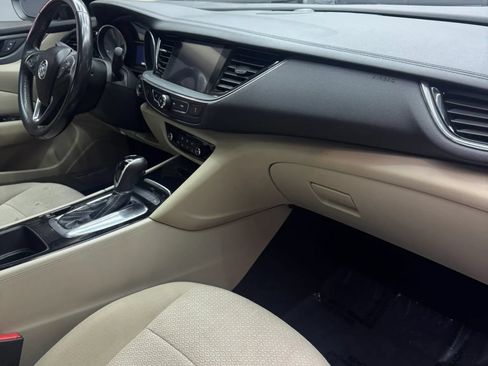 Used 2018 Buick Regal Preferred w/ Sights and Sounds Package FWD image 27