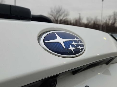 Used 2023 Subaru Outback Limited image 29