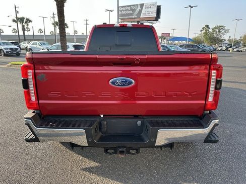 Used 2024 Ford F350 Lariat image 5
