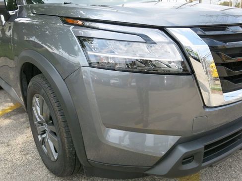 Used 2024 Nissan Pathfinder SV w/ Cargo Package image 38