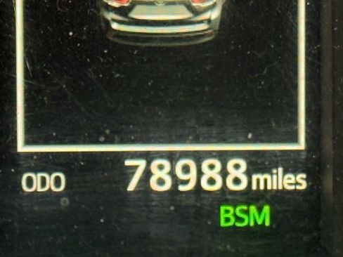 Used 2018 Toyota Highlander Limited image 7