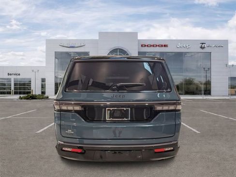 New 2026 Jeep Grand Wagoneer L Summit image 3