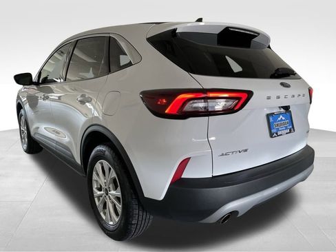 Used 2024 Ford Escape Active AWD/4WD image 9