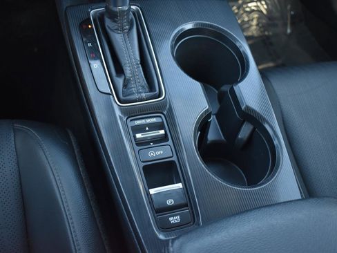 Used 2024 Honda Civic Sport Touring image 11