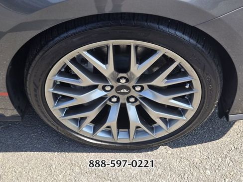 Used 2025 Ford Mustang GT Premium RWD image 22