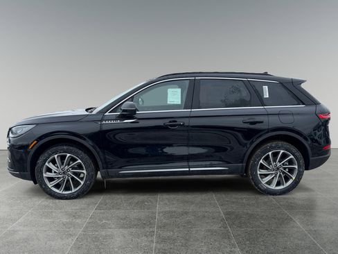 New 2026 Lincoln Corsair Premiere image 2