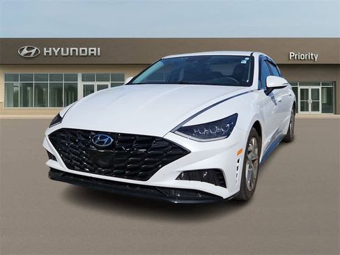 Used 2023 Hyundai Sonata SEL w/ Preferred Accessory Package image 1